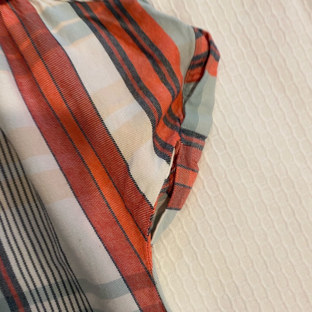 Button down top - Picture 4 of 4